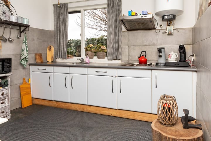 Photo 4 of Liniestraat 8