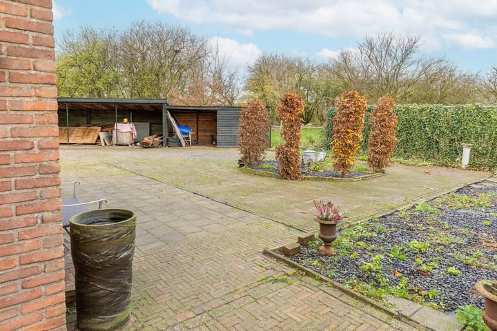 Photo 30 of Liniestraat 8