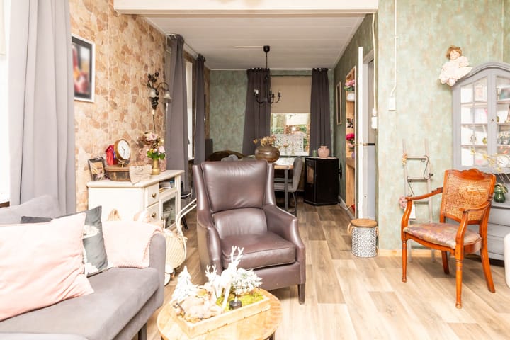 Photo 49 of Liniestraat 8