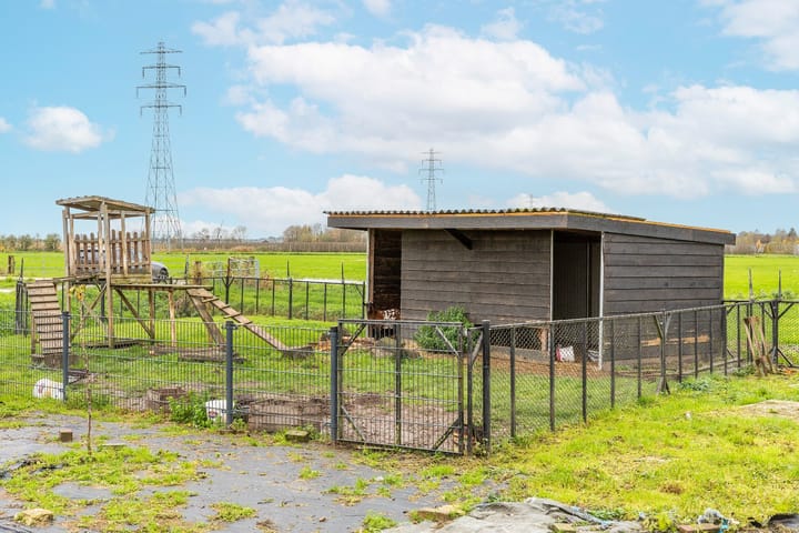 Photo 62 of Liniestraat 8