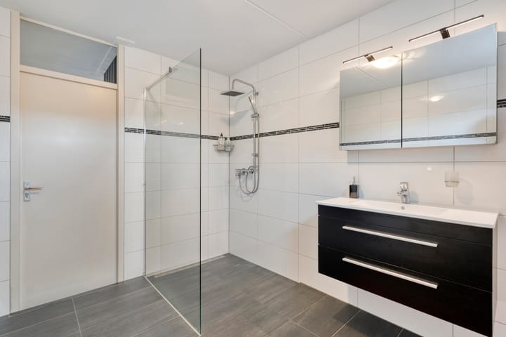 Foto 33 van De Meerkoet 2