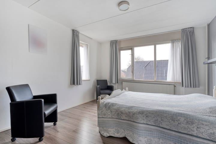 Foto 36 van De Meerkoet 2