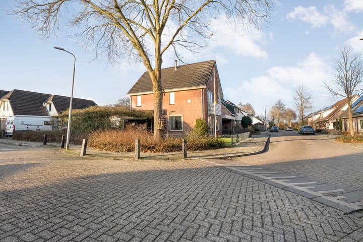 Foto 55 van De Meerkoet 2