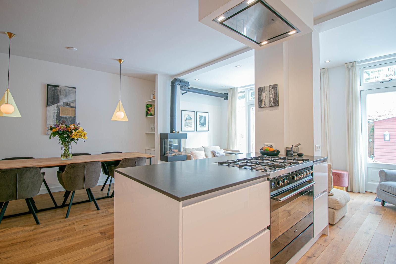 Foto 3 van Hoofdweg 318-H