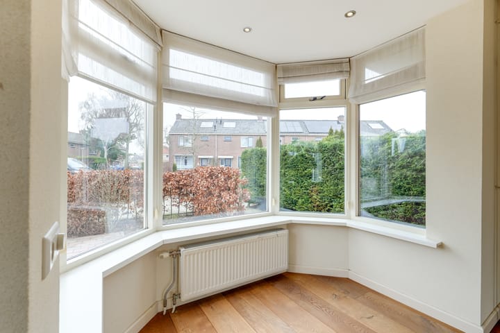 Foto 22 van Van Roozendaalstraat 41