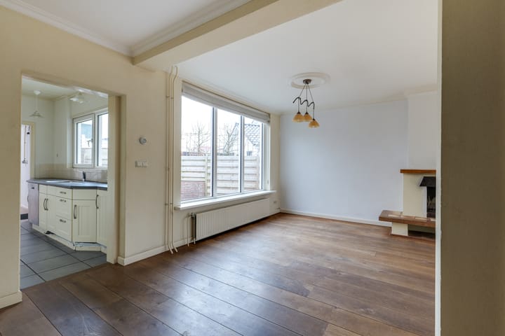 Foto 25 van Van Roozendaalstraat 41