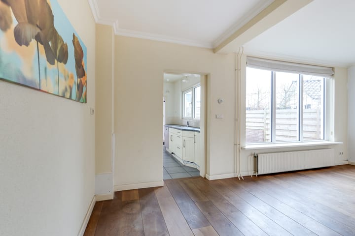 Foto 27 van Van Roozendaalstraat 41