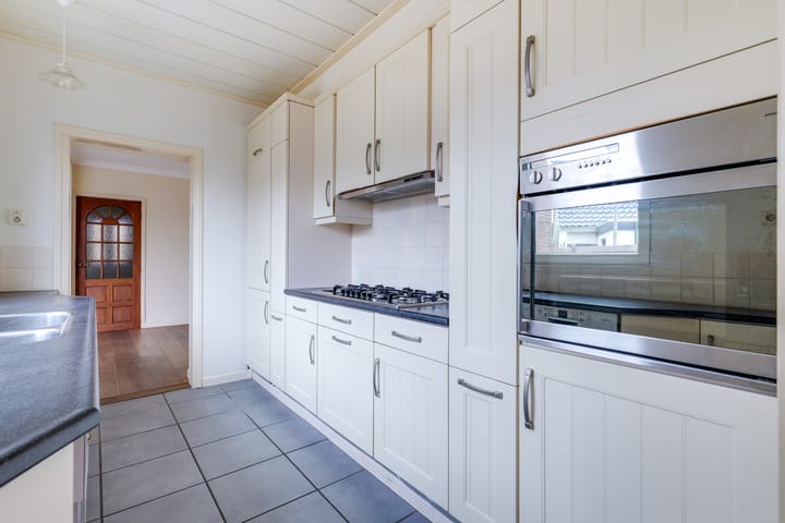 Foto 29 van Van Roozendaalstraat 41