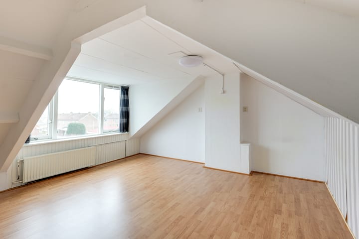 Foto 55 van Van Roozendaalstraat 41