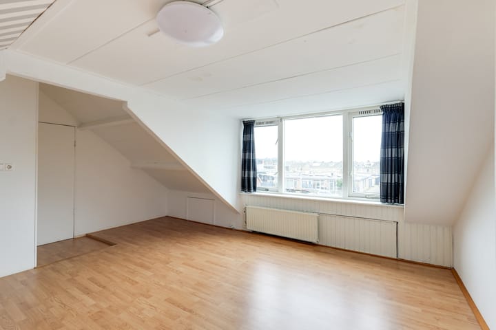 Foto 57 van Van Roozendaalstraat 41