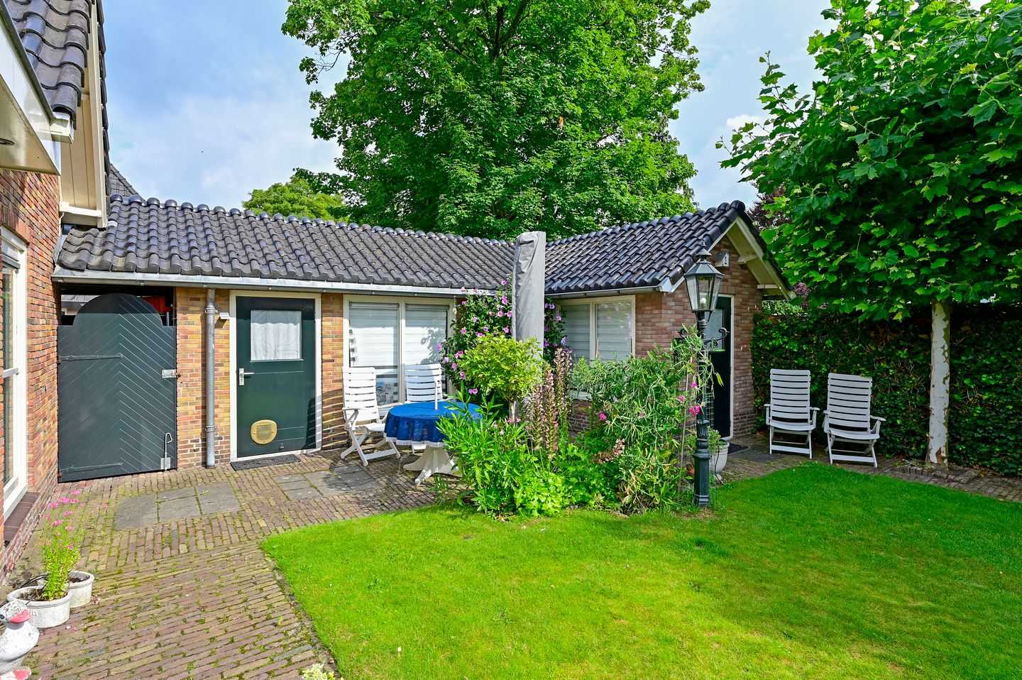 Photo 25 of Pieter de Hooghlaan 15