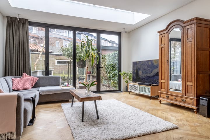 Foto 2 van Middenweg 73