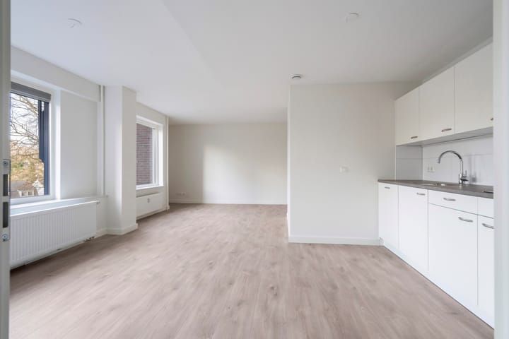 Foto 6 van Molenweg 50-303