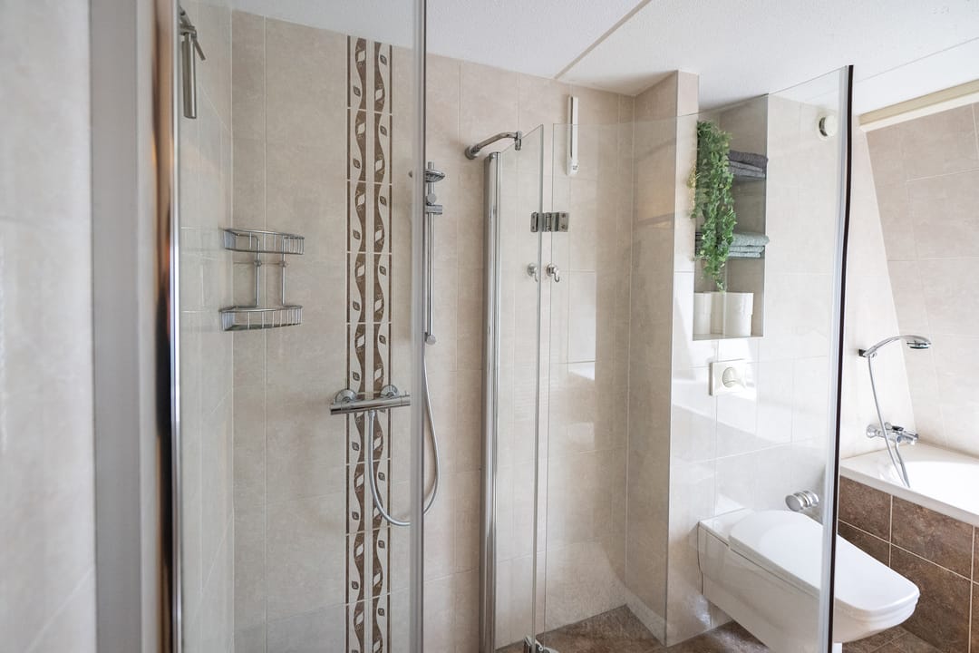 Photo 28 of Van Spilbergenstraat 40