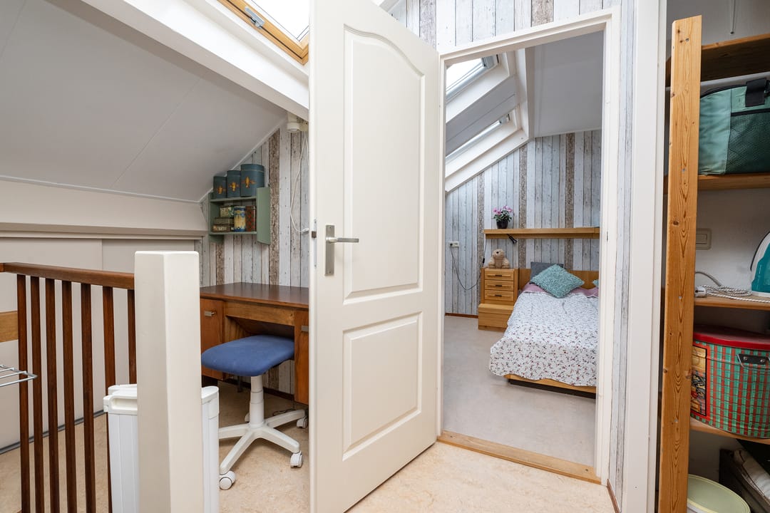 Photo 32 of Van Spilbergenstraat 40