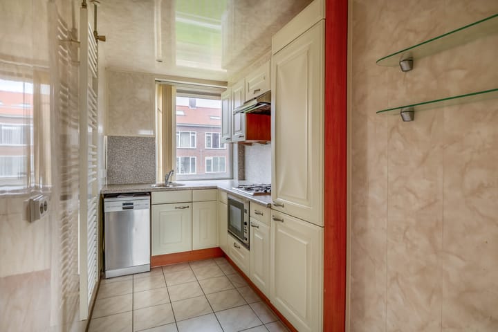 Foto 3 van Parallelweg 120-B