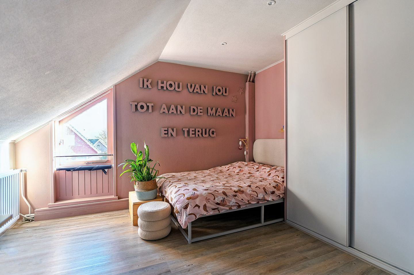 Photo 35 of Jasmijnstraat 12