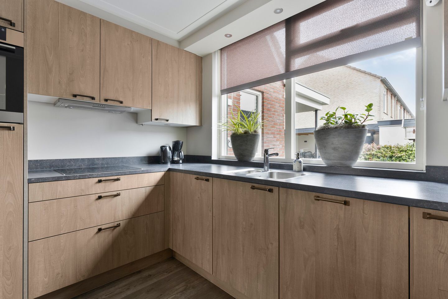 Foto 10 van Van Renesselaan 50