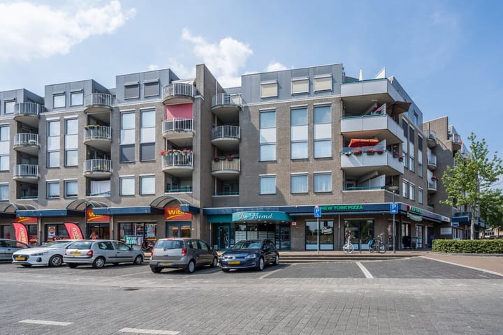 Photo 7 of Stadhuisplein 201