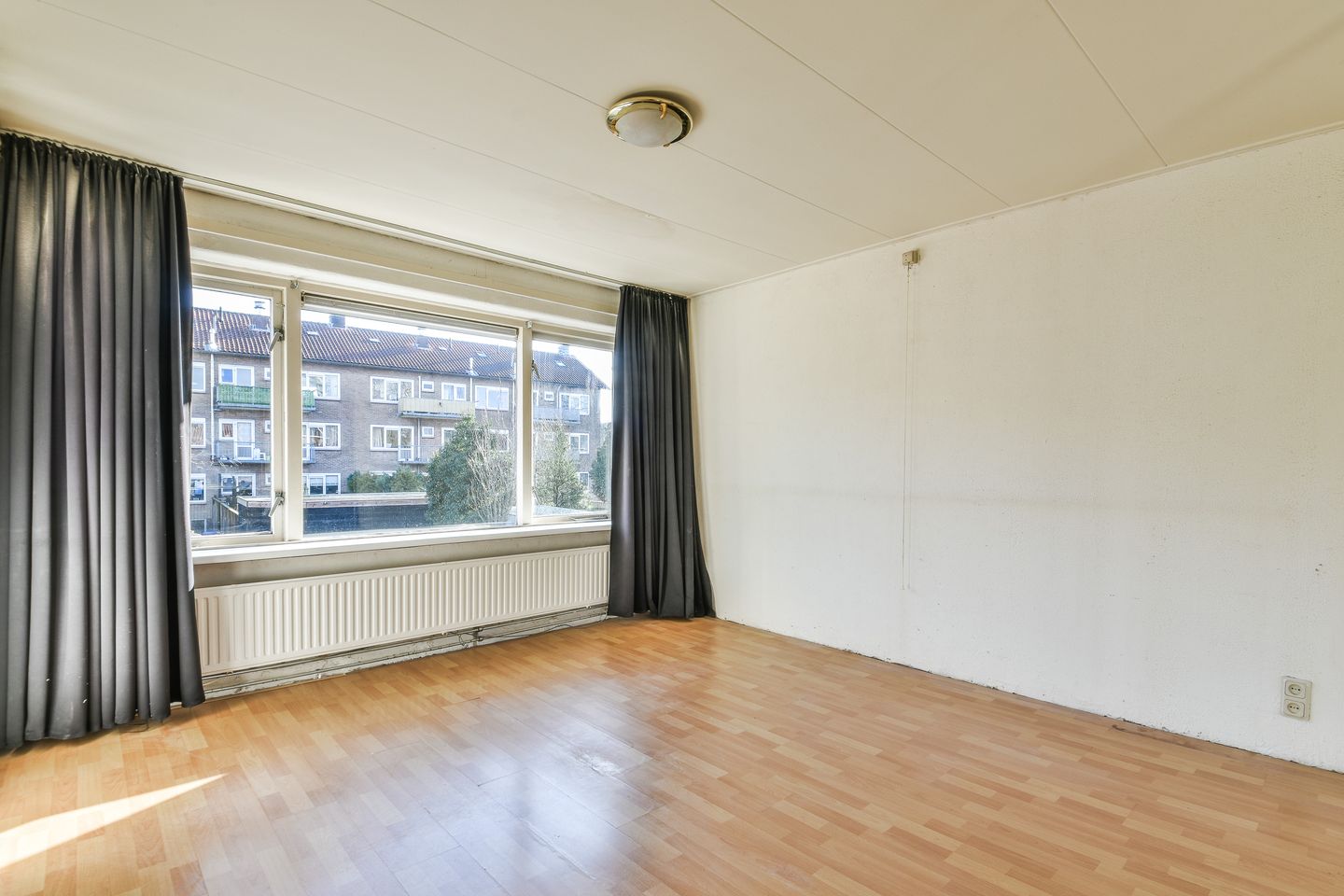 Foto 14 van Van Dijkstraat 12