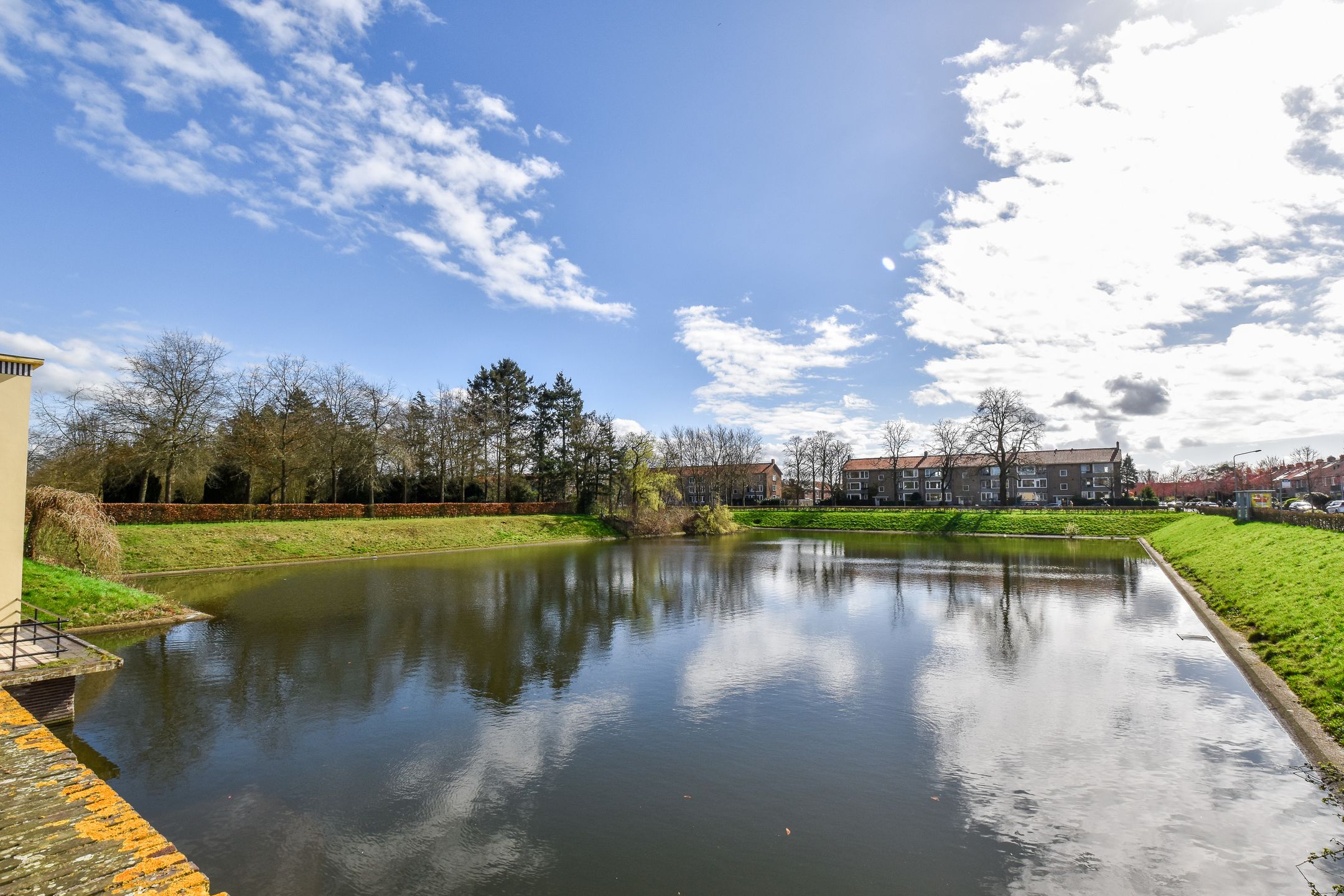 Foto 27 van Van Dijkstraat 12