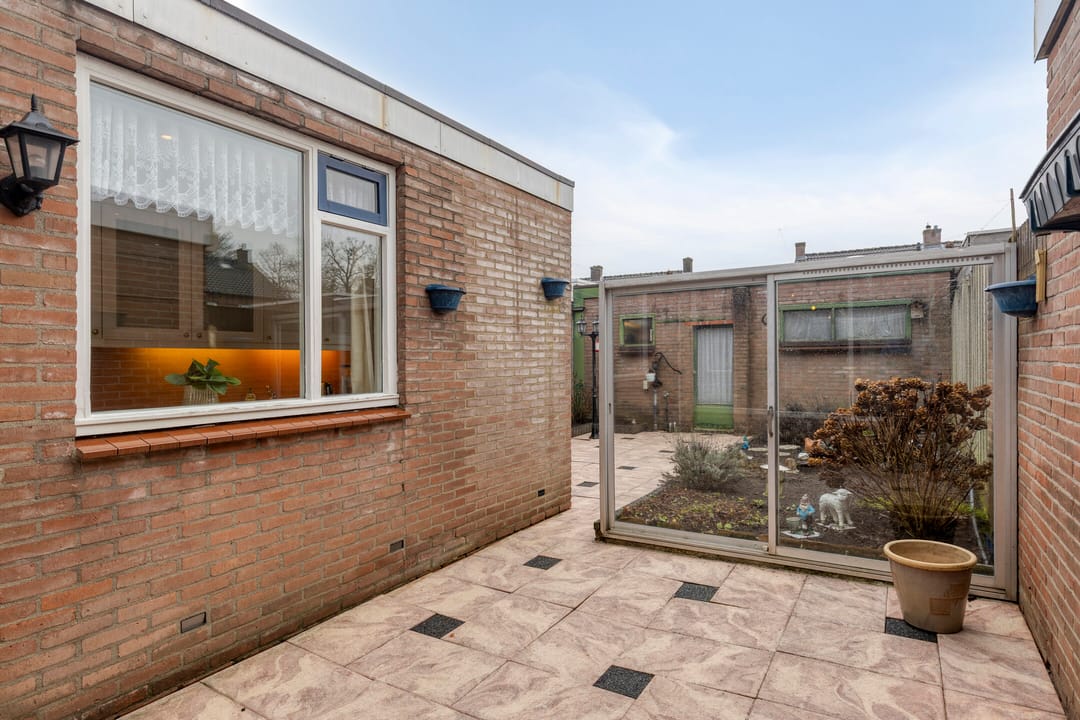 Foto 31 van Anna Vaecstraat 23