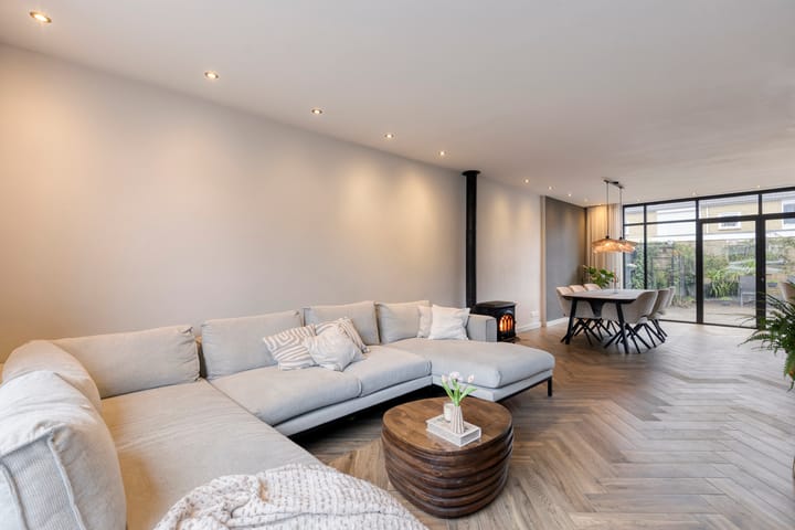 Photo 2 of Burgemeester van Trichtlaan 72