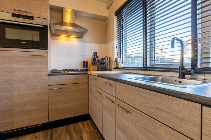 Photo 16 of Peeberg 49