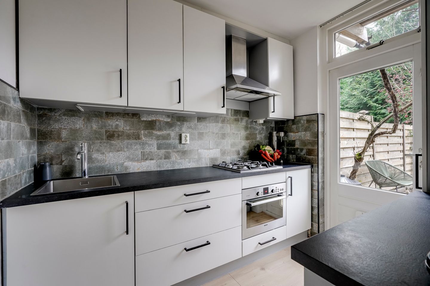 Foto 10 van Oosterstraat 21