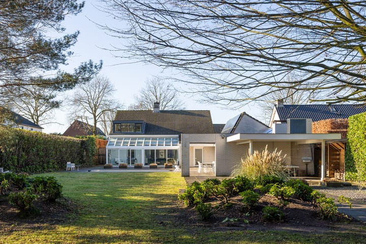 Het Hof 1-B main image