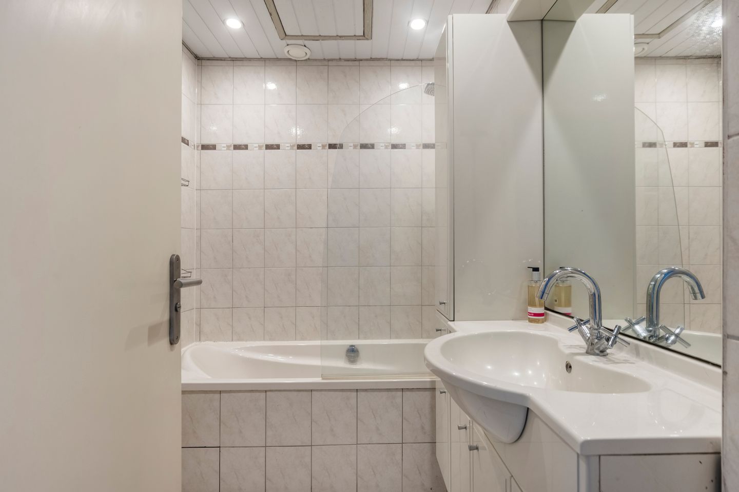 Foto 19 van Van Hallstraat 12