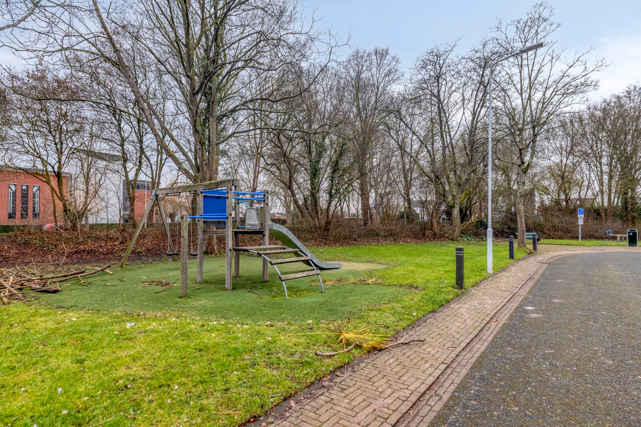 Foto 30 van Van Hallstraat 12