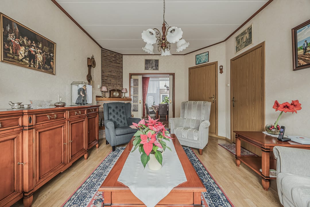 Foto 8 van Julianastraat 32