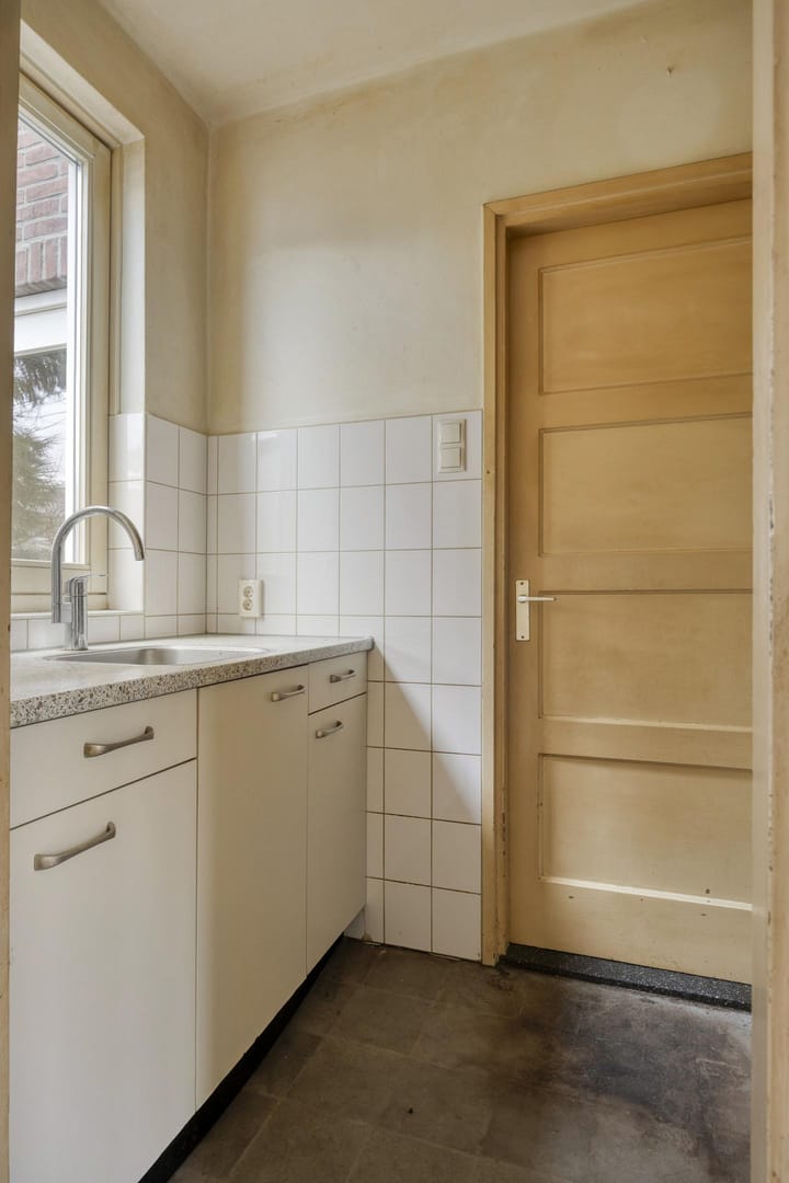 Photo 3 of Maarten Trompstraat 20