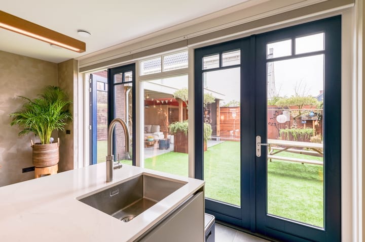 Photo 18 of Markgraaflaan 189