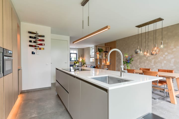 Photo 9 of Markgraaflaan 189