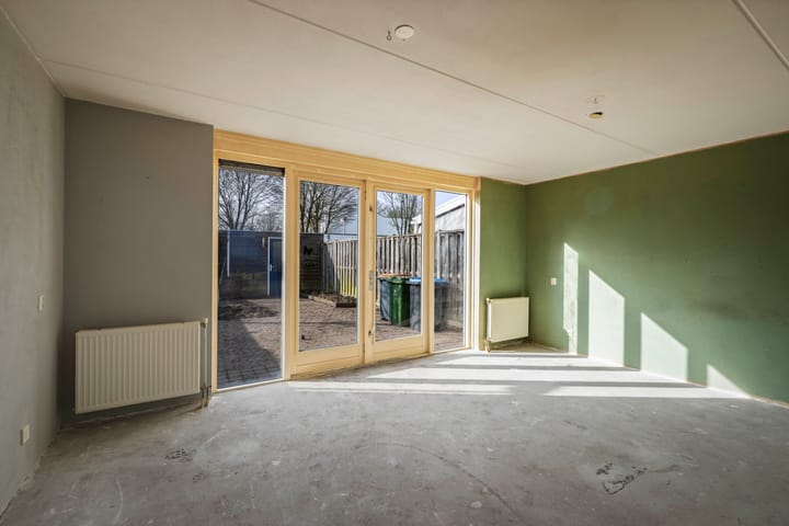 Foto 4 van Peter van Anrooystraat 24
