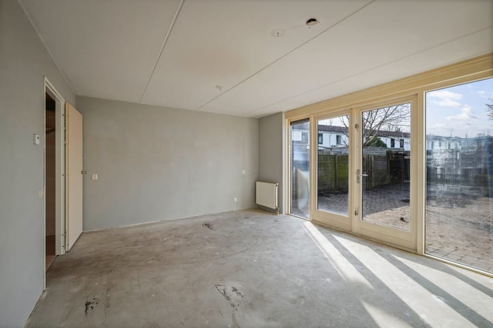 Foto 5 van Peter van Anrooystraat 24