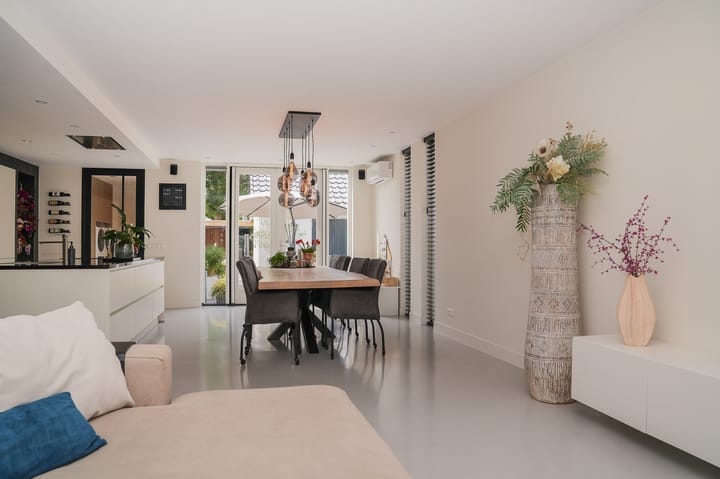 Foto 7 van Dahliastraat 10