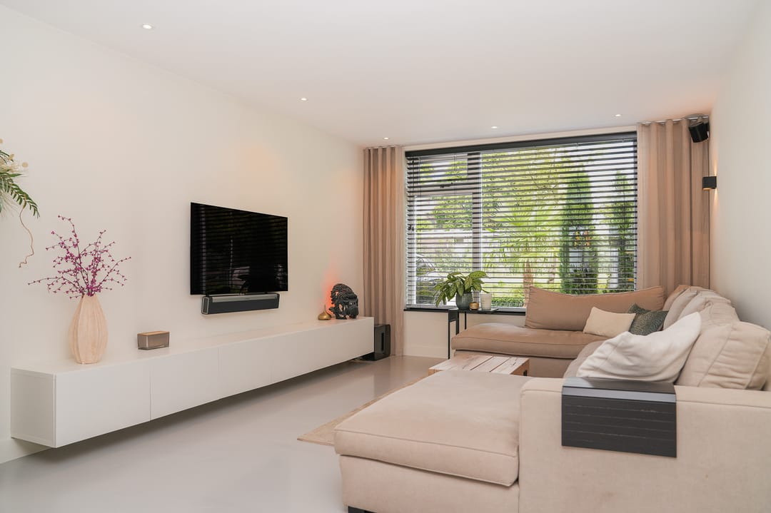 Foto 16 van Dahliastraat 10