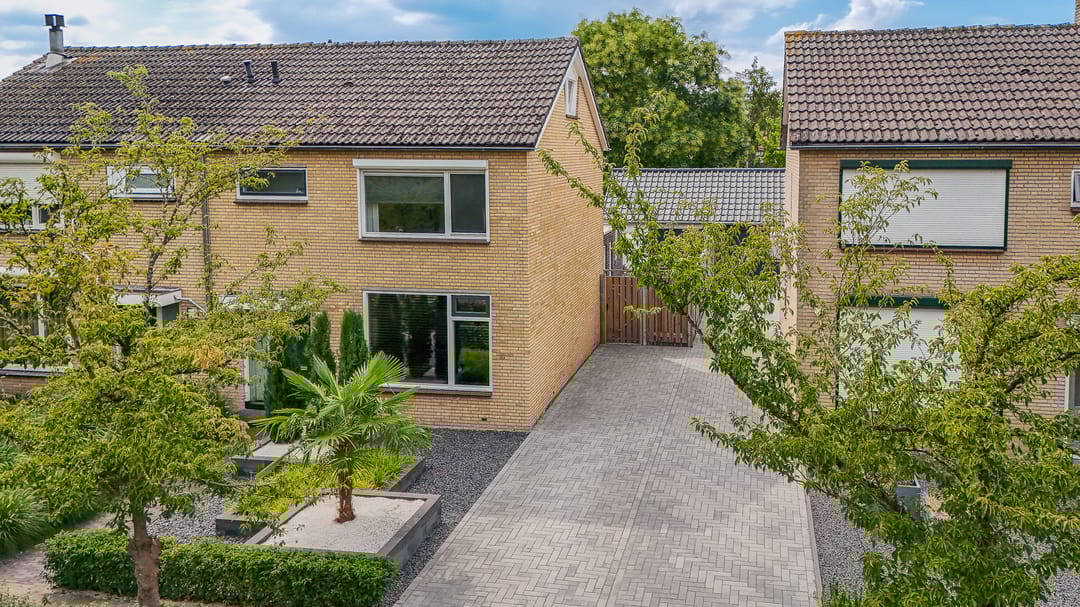 Foto 47 van Dahliastraat 10