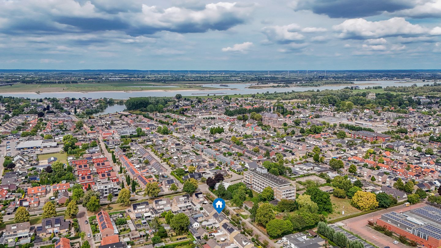 Foto 50 van Dahliastraat 10