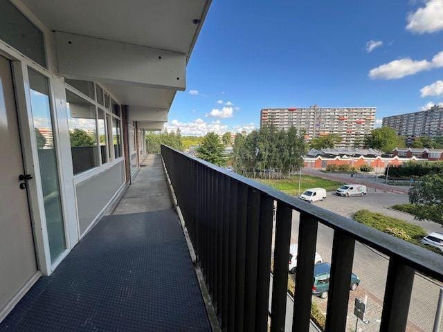 Photo 2 of Niels Bohrplaats 554