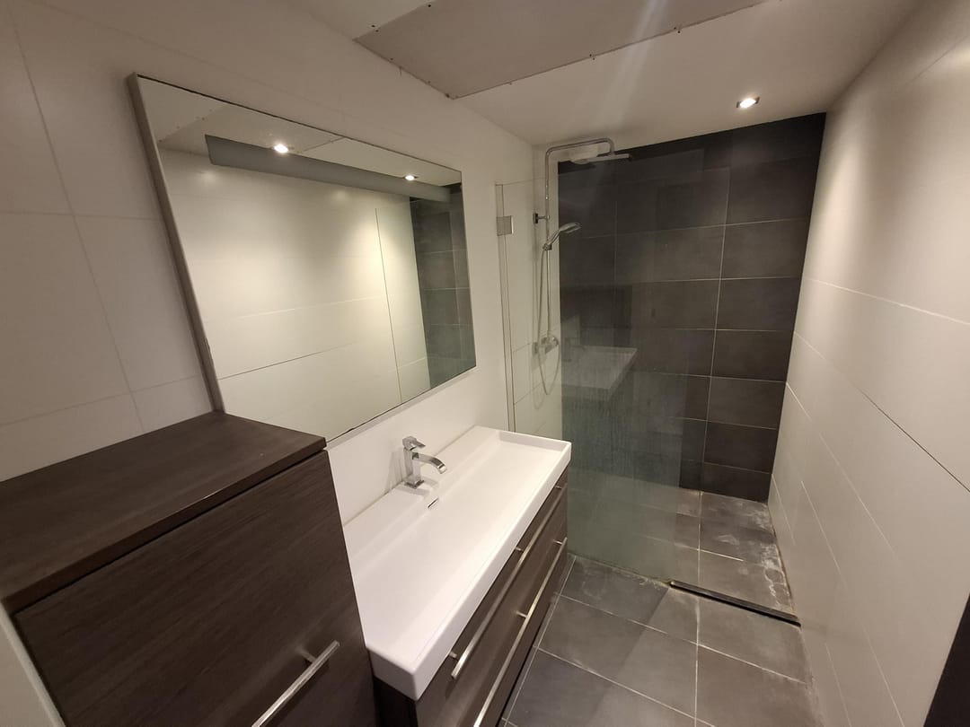 Photo 11 of Niels Bohrplaats 554