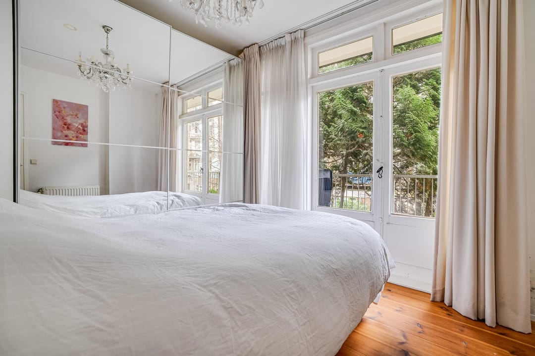 Photo 7 of Makassarstraat 54-D