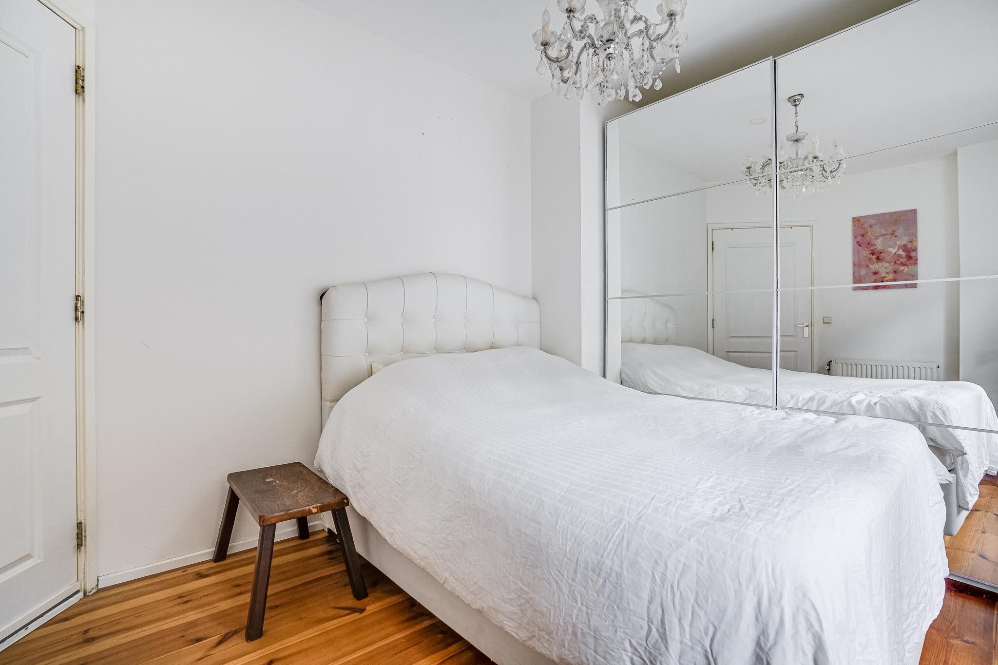 Photo 9 of Makassarstraat 54-D