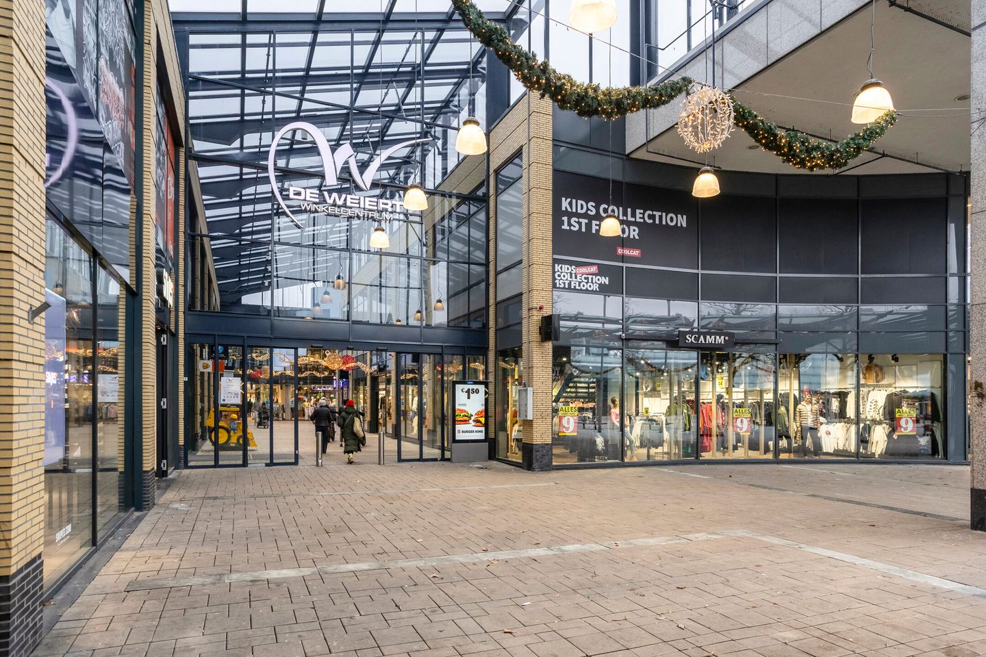 View photo 4 of Mondriaanplein 21