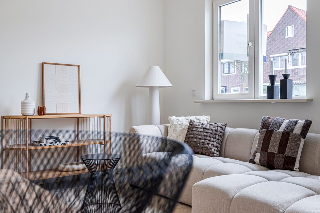 Photo 16 of Vossiusstraat 48
