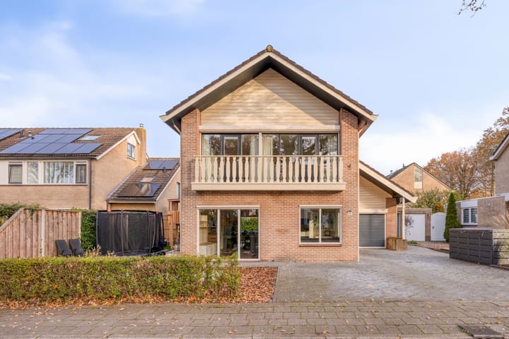 Koningin Wilhelminalaan 32