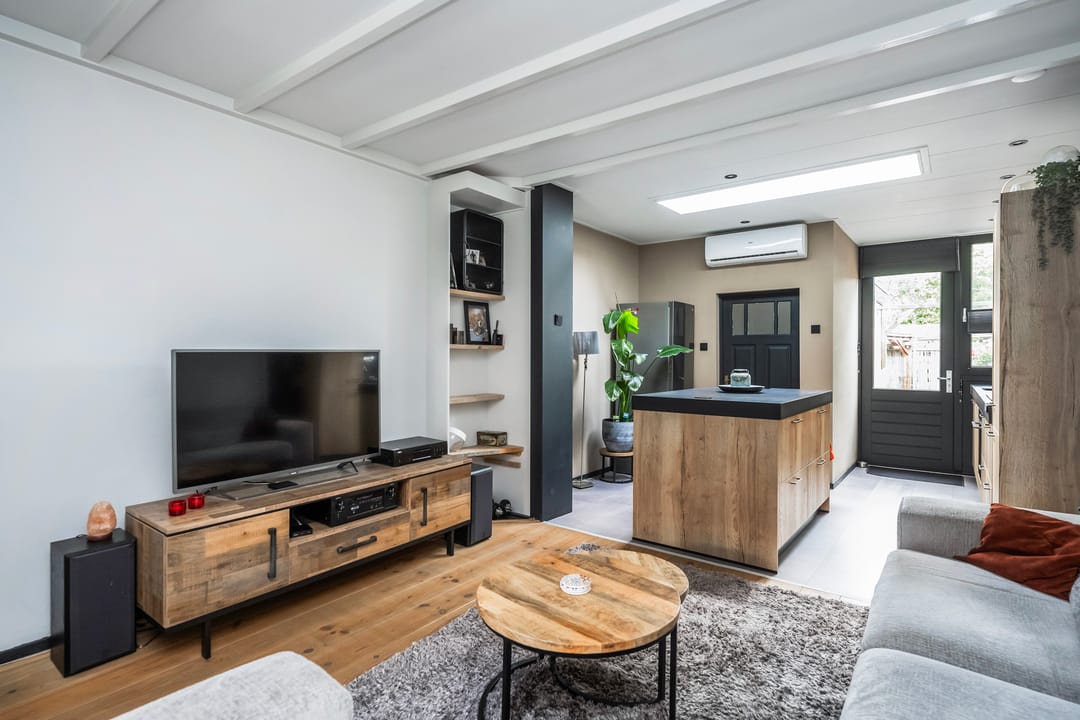 Foto 8 van M A de Ruyterstraat 27